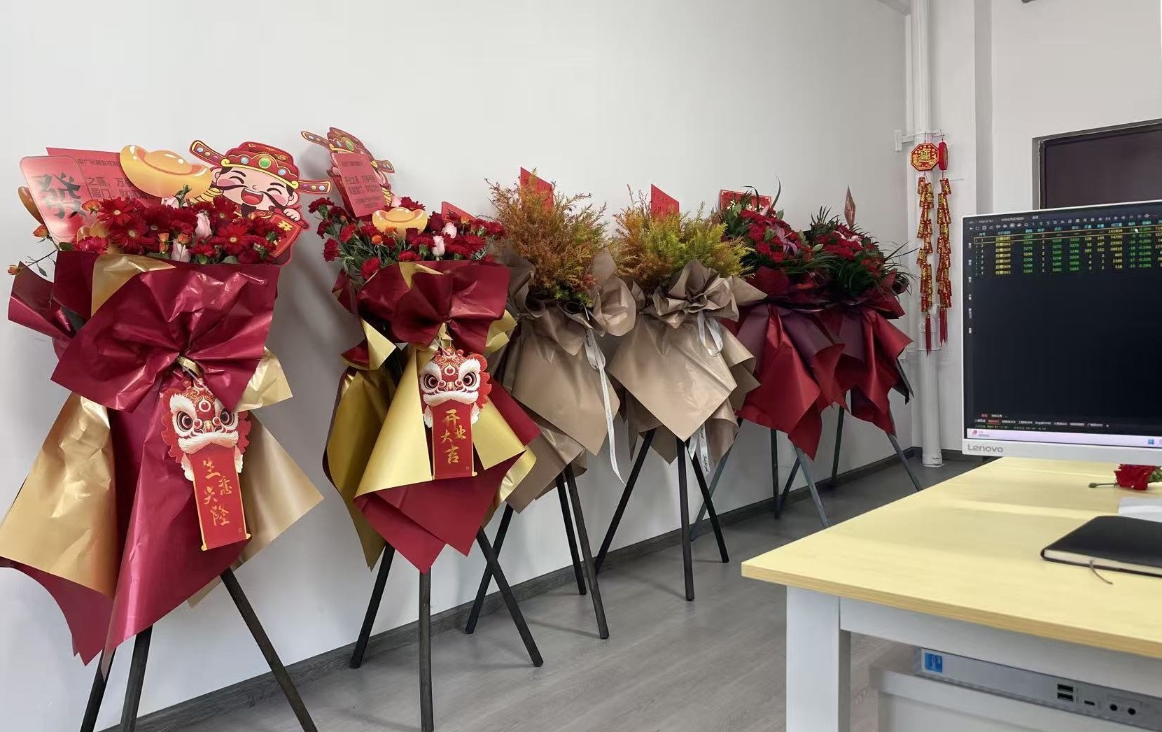 1764915080831099676.jpg 5.jpg